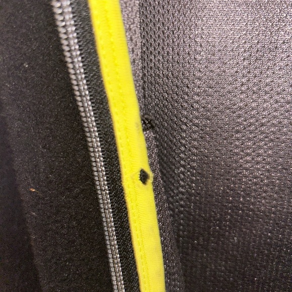 Men's Black and Gray Sweater - Picture 5 of 9